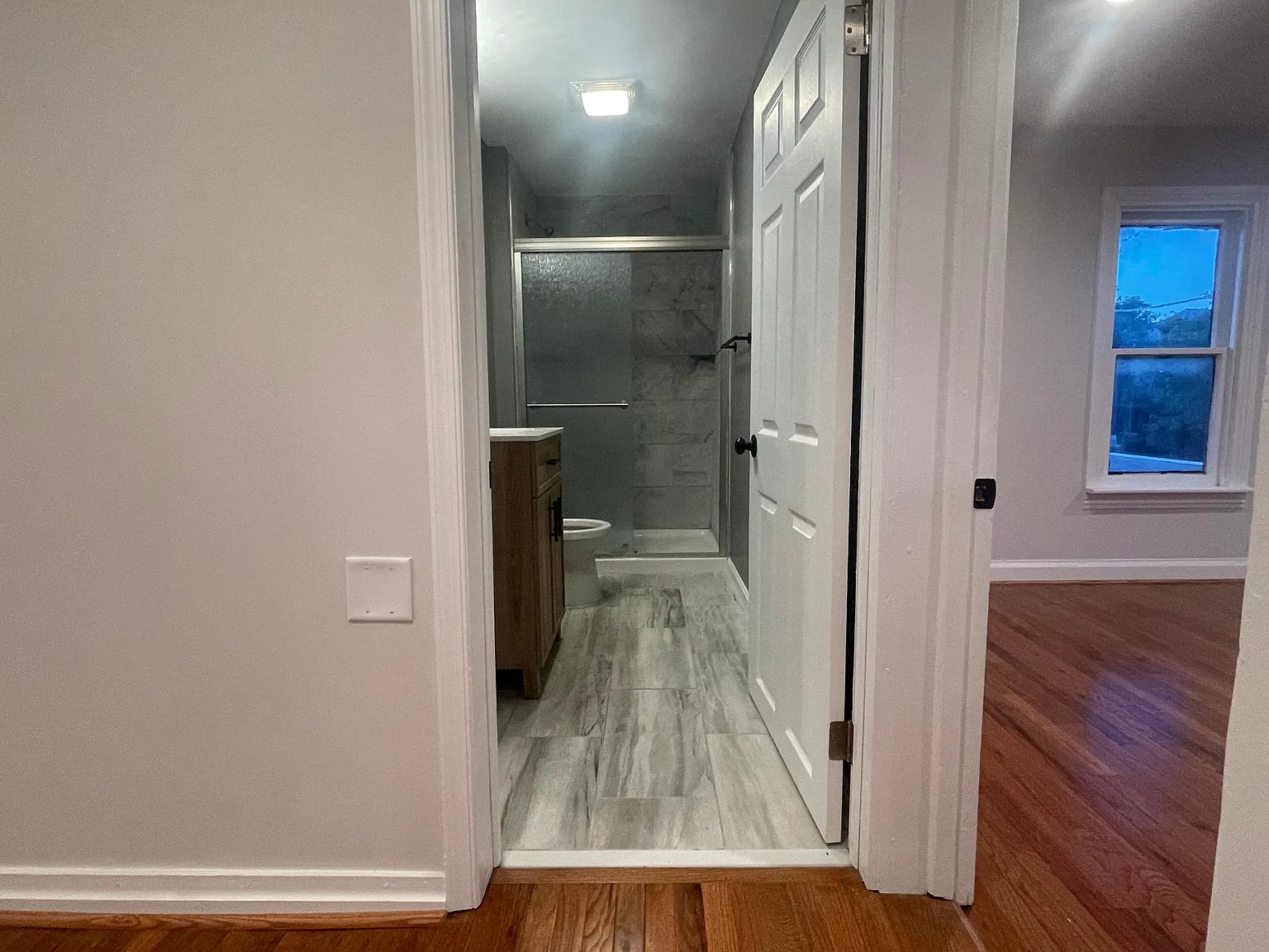 523 Baltimore St — Photo 2