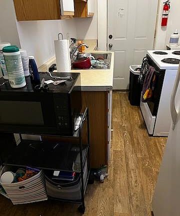 5th image of 921 Pine St #D