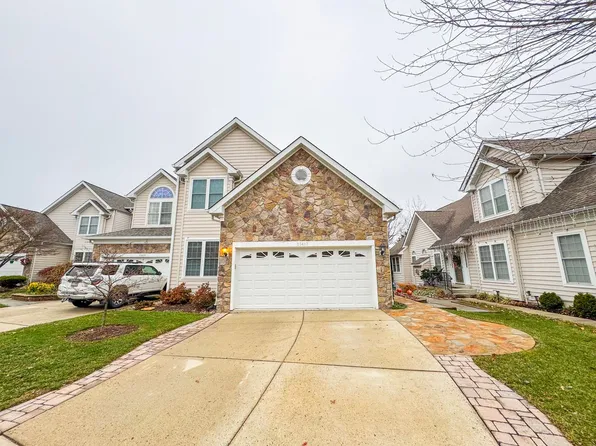 25617 Creek Run Ter, Chantilly, VA 20152