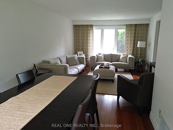 5th image of 72 Liebeck Cres