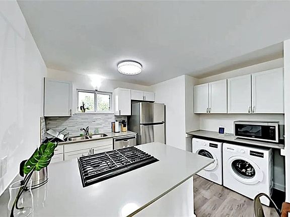 5th image of 1300 Newning Ave APT 205