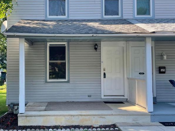 127 Edgehill Ave #5