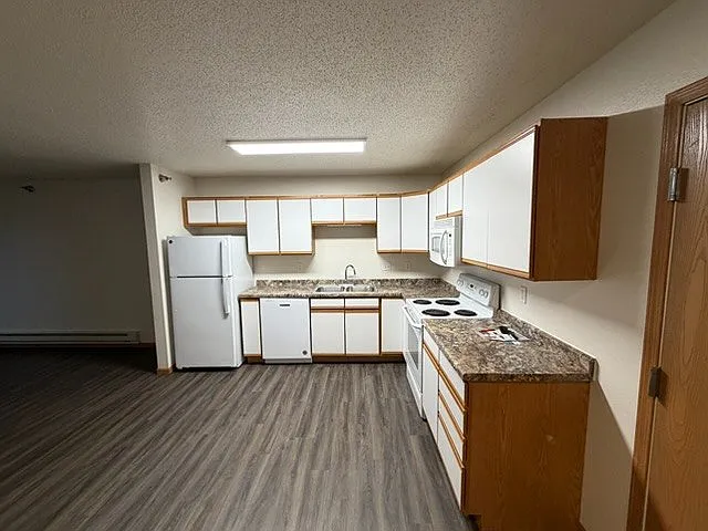 The Summers at Osgood Apartments — Photo 18
