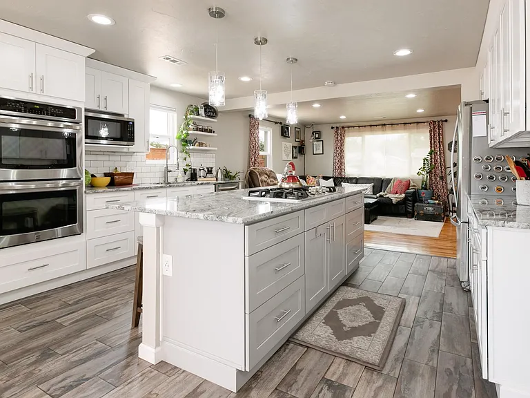 2608 N Union Blvd — Photo 16