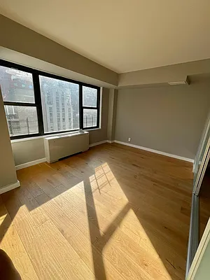 Rented by Olympia House Delaware LP | media 140