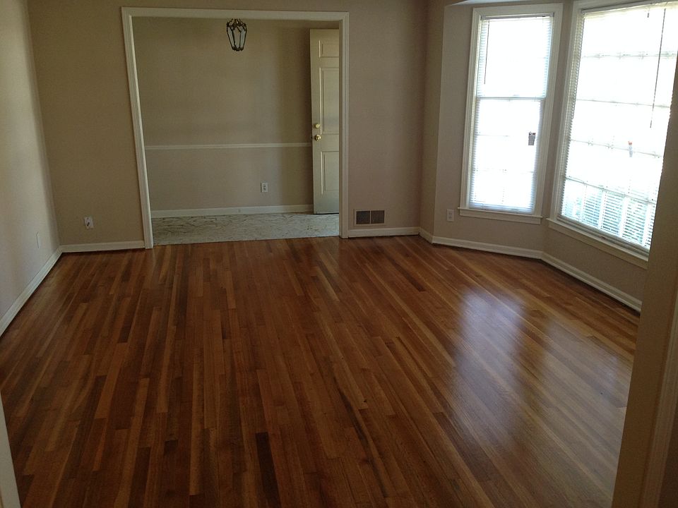 1st image of 3139 Emerald St