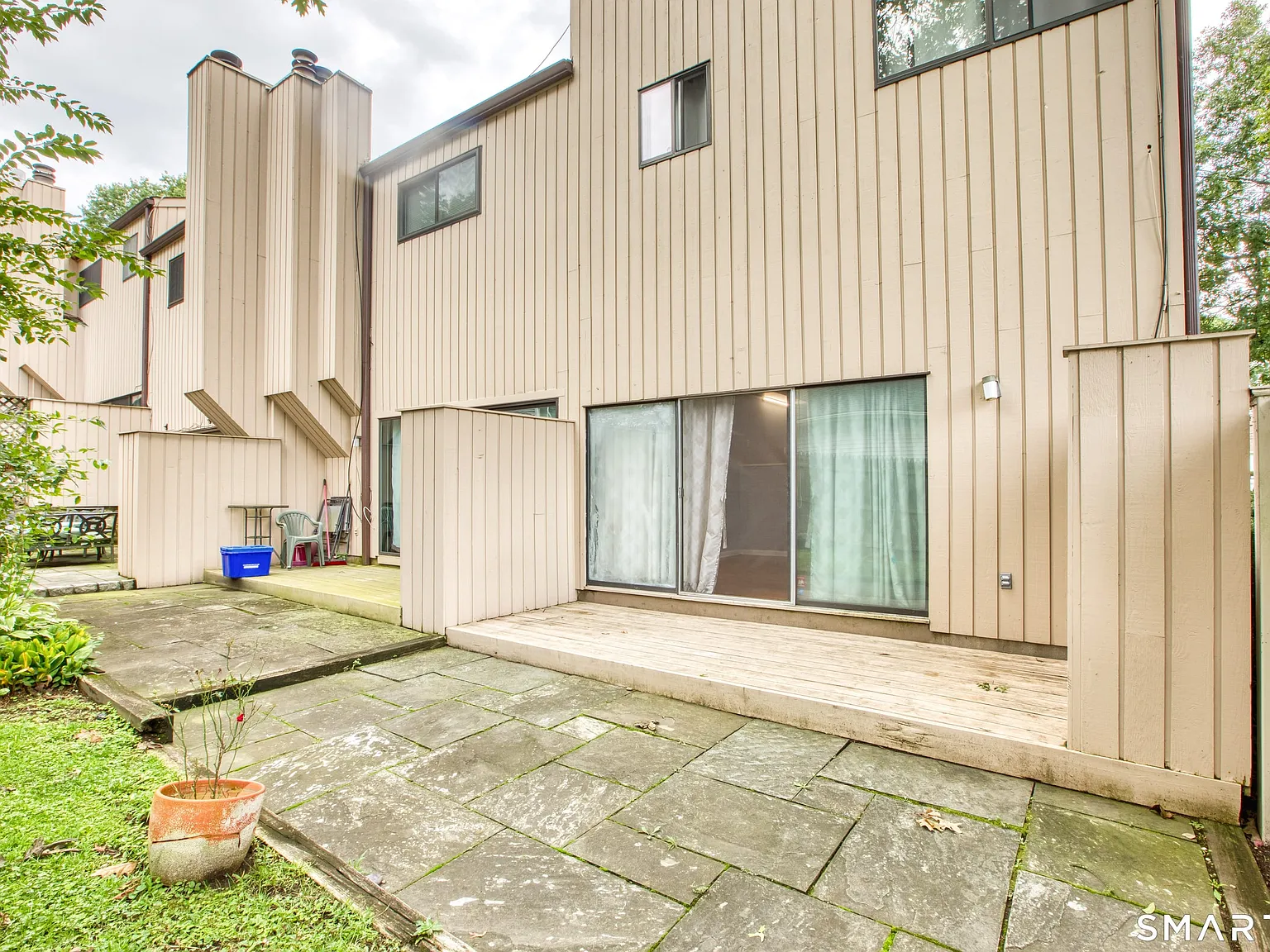 2 bed, 2.0 bath, 1345 sqft, $3,700 — Photo 4