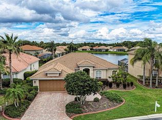 7107 68th Dr E, Bradenton, FL 34203