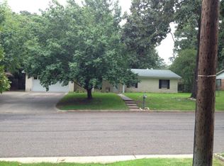 603 Camille Dr, Longview, TX 75604