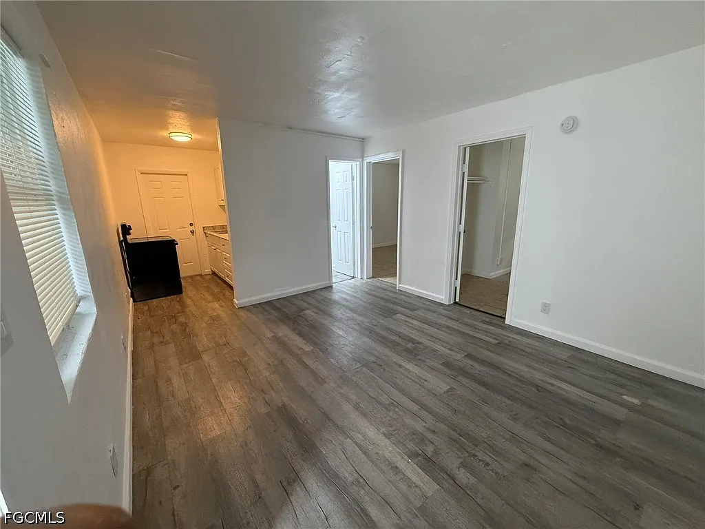 2 bed, 1.0 bath, 580 sqft, $1,000 — Photo 2