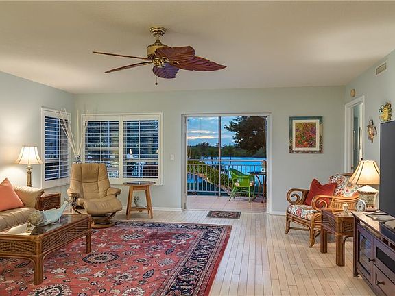 4th image of 8795 W Orchid Island Cir APT 303