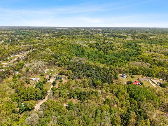 4th image of W County Line Rd