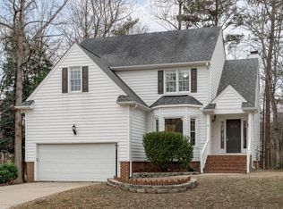 1909 Somerset Hills Ct, Raleigh, NC 27604