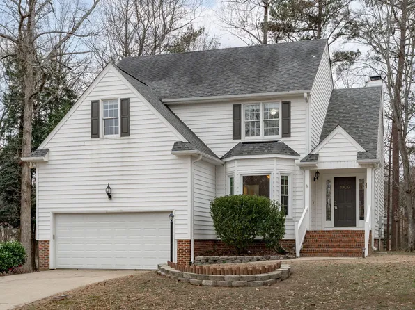 1909 Somerset Hills Ct, Raleigh, NC 27604