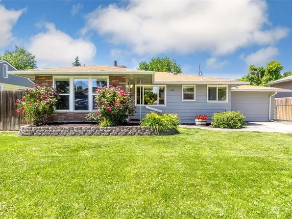 109 NE Birch Avenue, College Place, WA 99324
