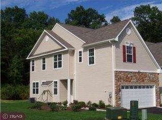 201 Brinley Dr, Pennington, NJ 08534