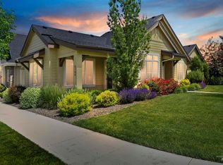 6164 N Winward Ln, Meridian, ID 83646