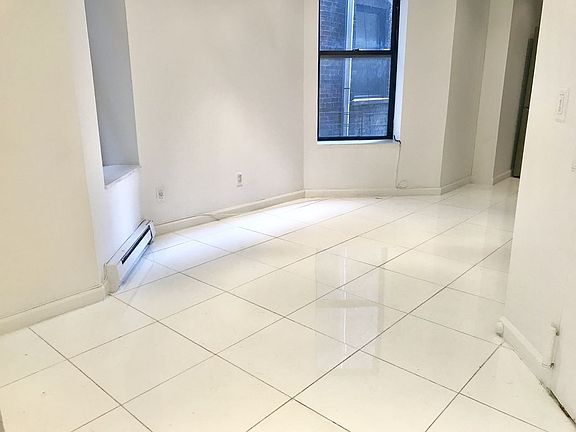 3rd image of 311 W 114th St APT 3B