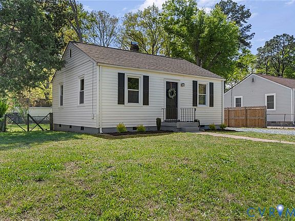 5th image of 2700 Berry Rd