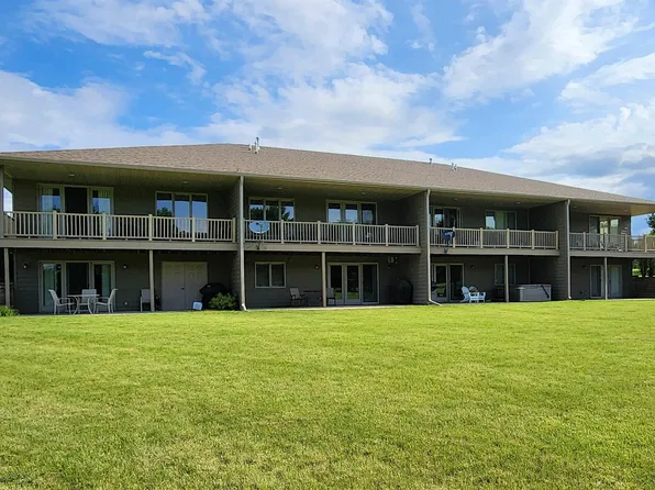 1305 W Valleyview Dr, Algona, IA 50511