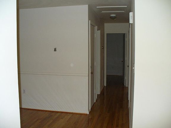4th image of 3452 Manassas Dr