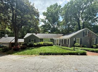 521 Buckingham Rd, Winston Salem, NC 27104