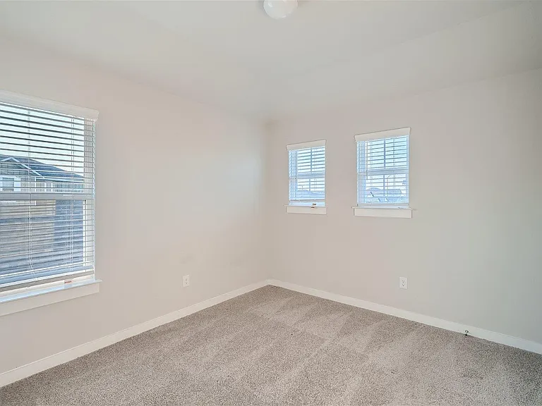 105 Appleberry Ln — Photo 18