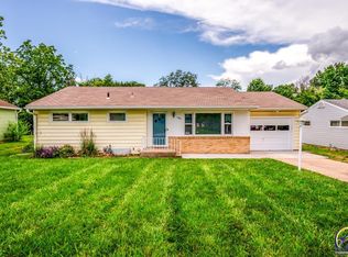 1407 SW McAlister Ave, Topeka, KS 66604