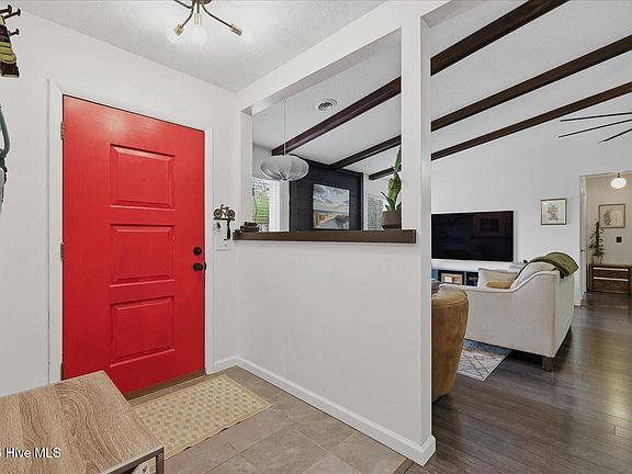 4th image of 4716 Waltmoor Road