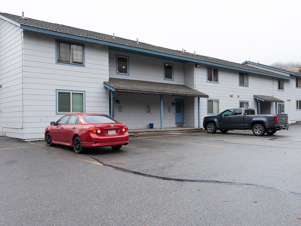 Front entrance to the property and parking area.
