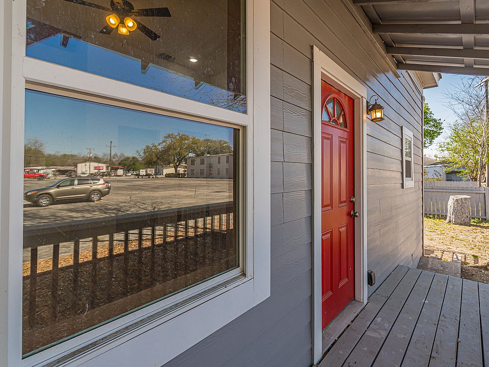1st image of 116 Bristol Ave #2