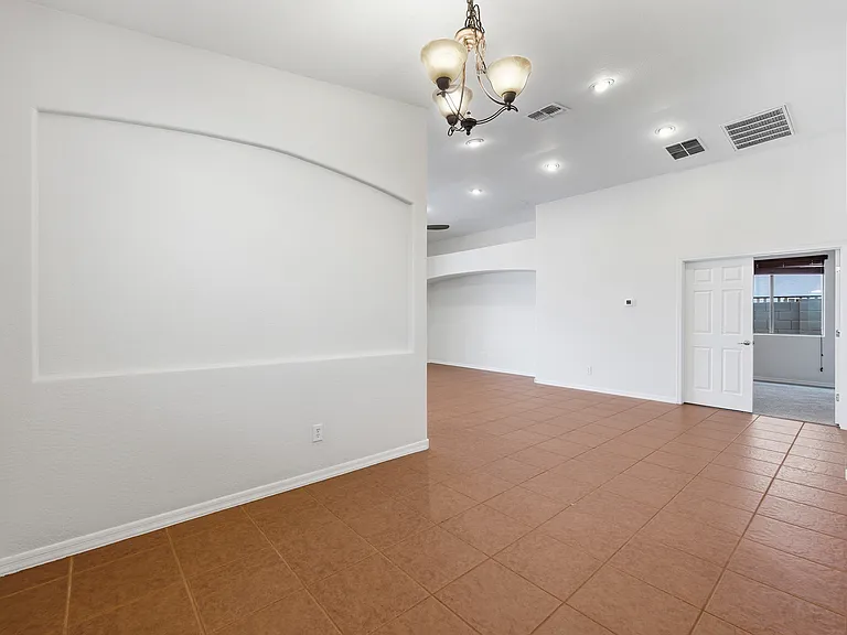 4309 W Heyerdahl Dr — Photo 7