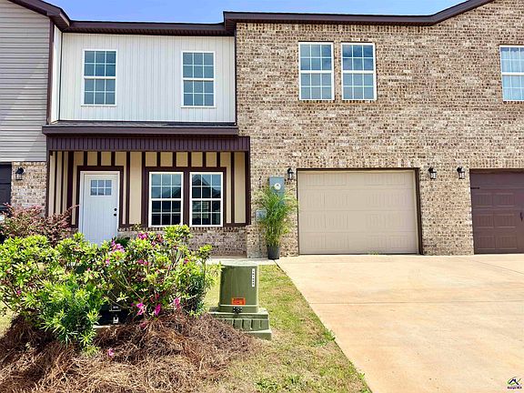 4th image of 212 Beau Claire Cir