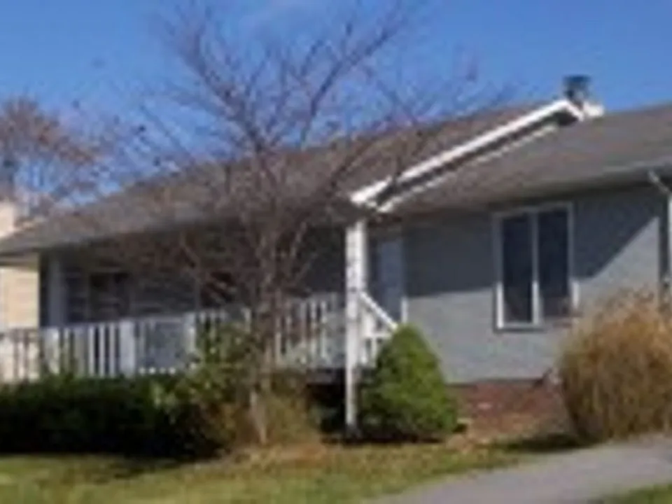 1108 Scott Alan Cir
