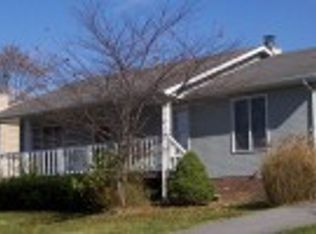 1108 Scott Alan Cir, Blacksburg, VA 24060