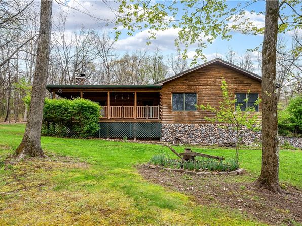 562 Hooker Rd, West Sunbury, PA 16061