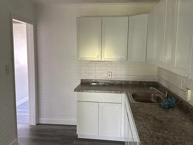 20783 Audrey Ave — Photo 4