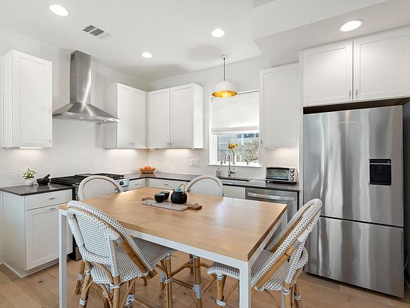 5th image of 209 Ben Howell Dr Unit 2
