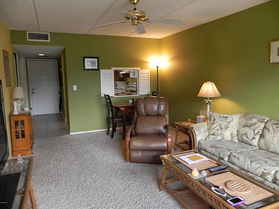 3rd image of 3001 Thrush Dr APT 114