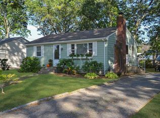 58 Haswill St, Warwick, RI 02889
