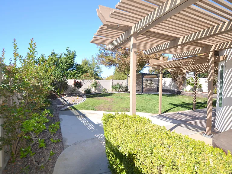 25487 Marvin Gardens Way — Photo 28