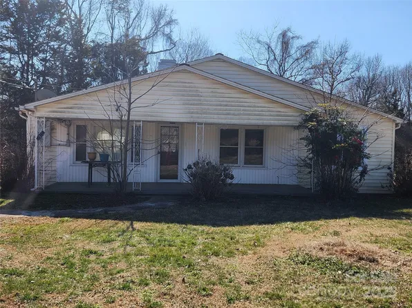 1222 Sparrow Springs Rd, Kings Mountain, NC 28086