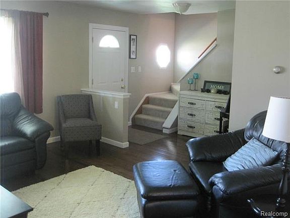 5th image of 28917 Leona St