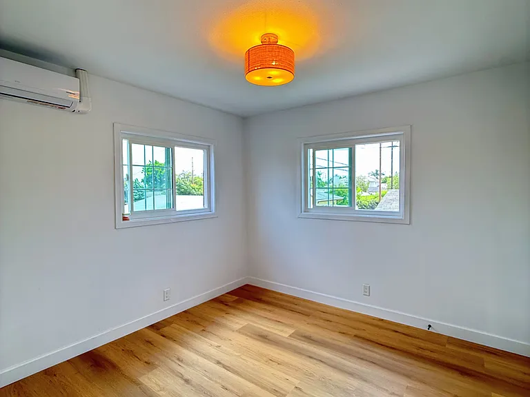 310 E Angeleno Ave #3 — Photo 5