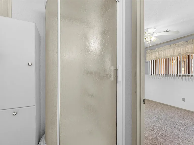 3311 Westbrook Cir — Photo 17