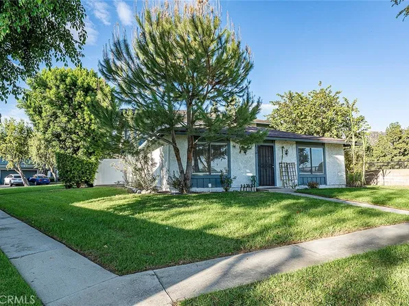 853 W 13th St APT 1, Azusa, CA 91702