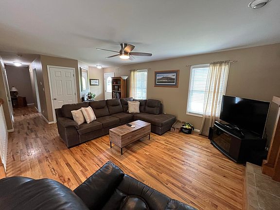 5th image of 75 Cahas Ln