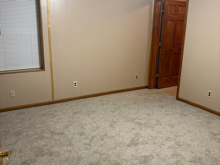 2513 Denny Ave — Photo 12