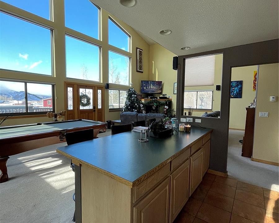 2nd image of 439 Vail Cir