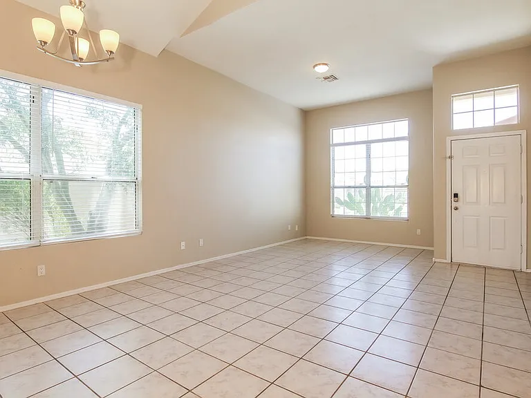 6782 W Tina Ln — Photo 5